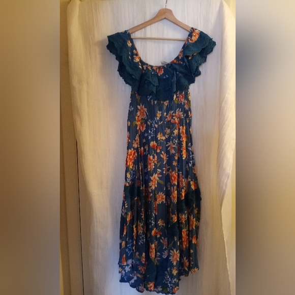 Floral Ruffle Maxi Dress - Picture 1 of 7
